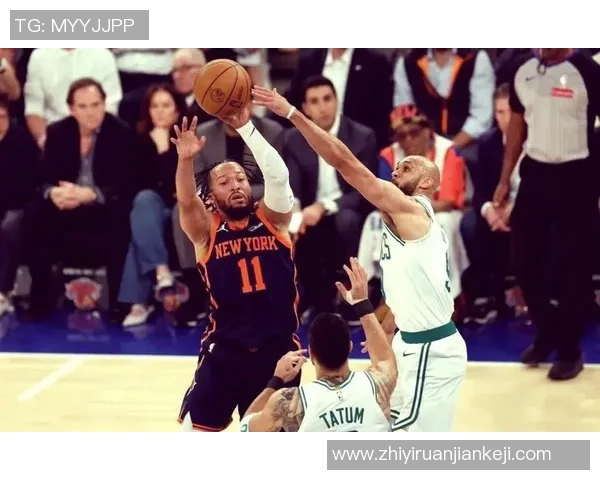 2015年热火与尼克斯激战回顾球迷心中难忘的经典对决 2015年热火与尼克斯激战回顾球迷心中难忘的经典对决