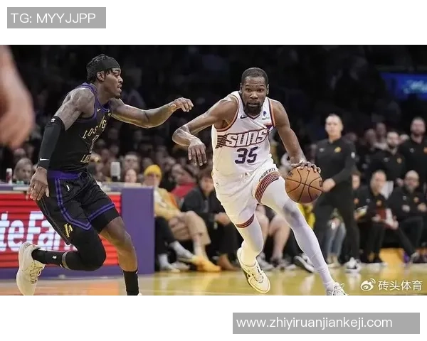 乌拉尔迎战撒迪纳摩期待精彩对决双方实力较量引发球迷热议