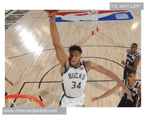 雄鹿与湖人激战正酣比分胶着精彩瞬间回顾与分析